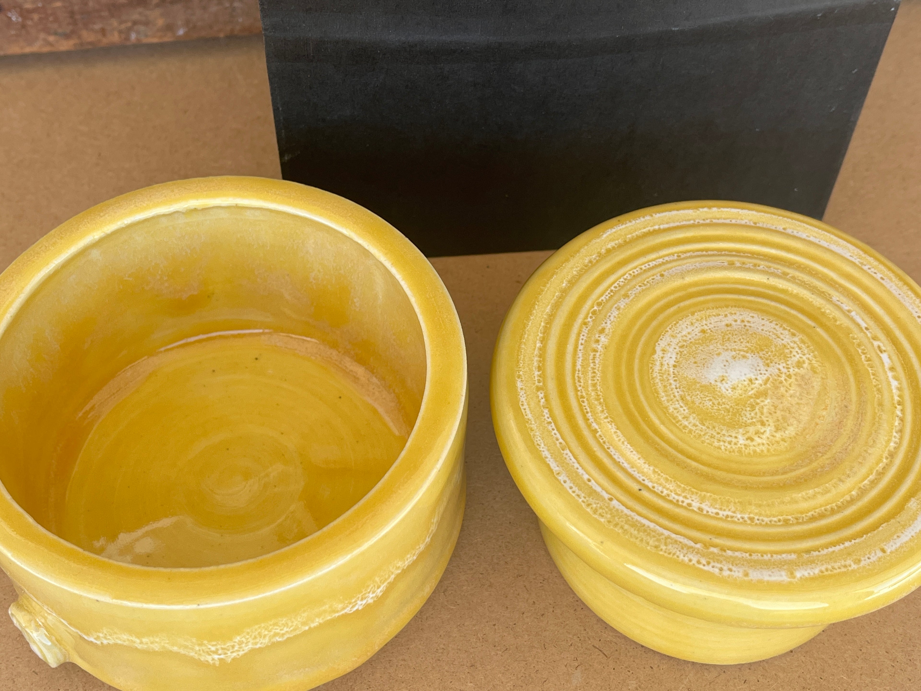 Yellow Butter Keeper